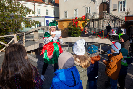 praznični sejem in prihod dedka mraza (3)